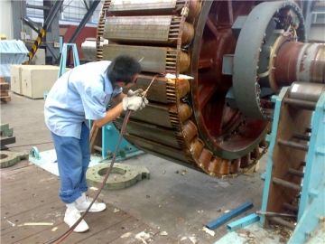 高壓電機(jī)定子線(xiàn)圈腐蝕原因分析及建議