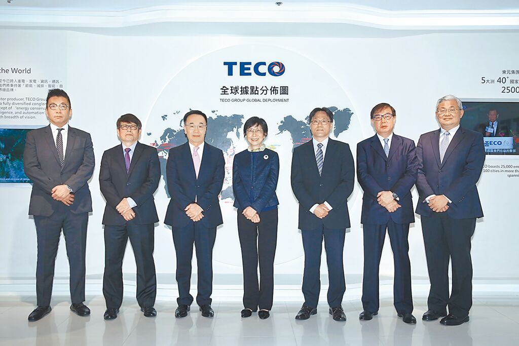 東元電機在財務(wù)、經(jīng)營團隊，良好的投資人關(guān)係以及企業(yè)社會責任的舉措等各方面皆有杰出成果，而榮獲肯定。圖／業(yè)者提供